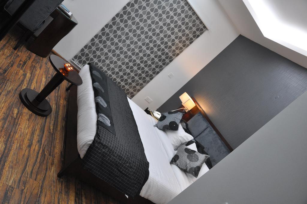 Hotel Prem Plaza Karnāl Esterno foto